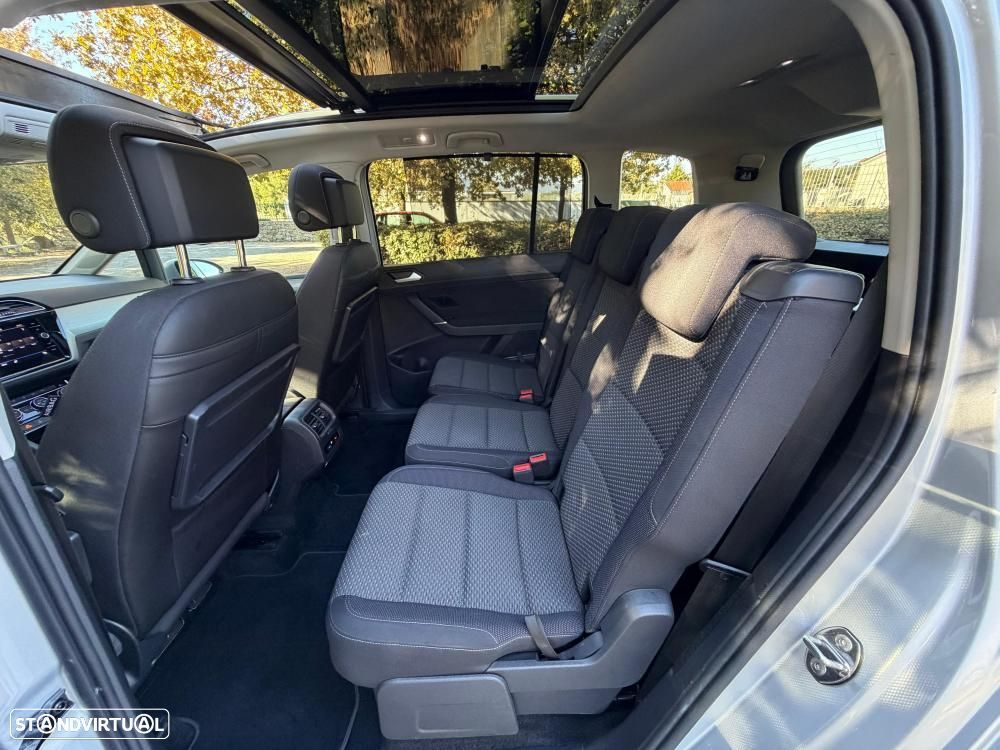 VW Touran 2.0 TDI Highline DSG - 14