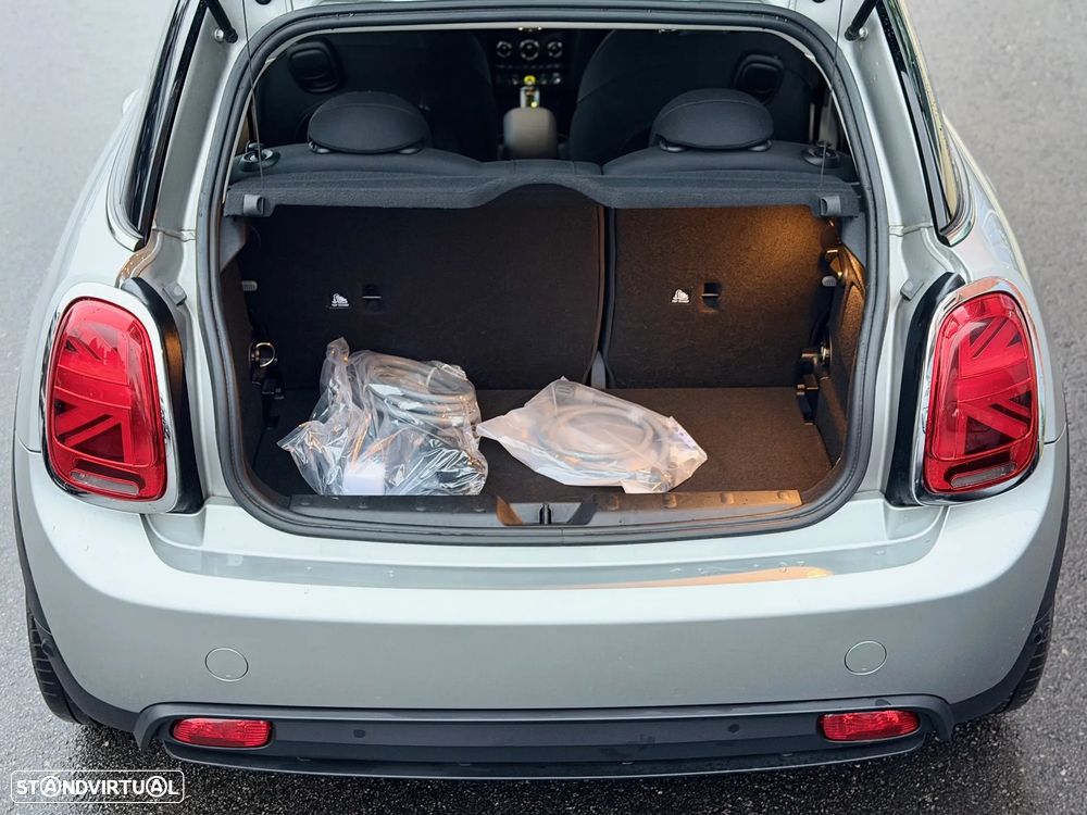 MINI 3 Portas Cooper E Essential - 10