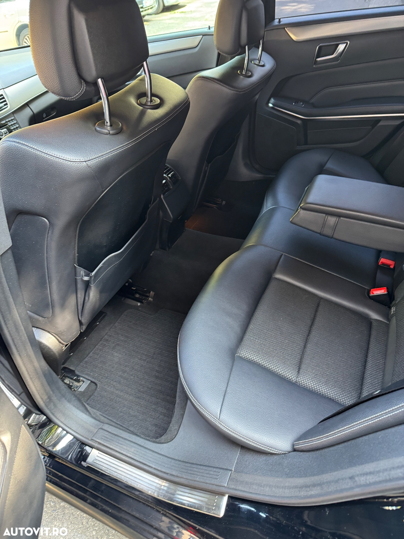 Mercedes-Benz E 200 BlueTEC Avantgarde - 9