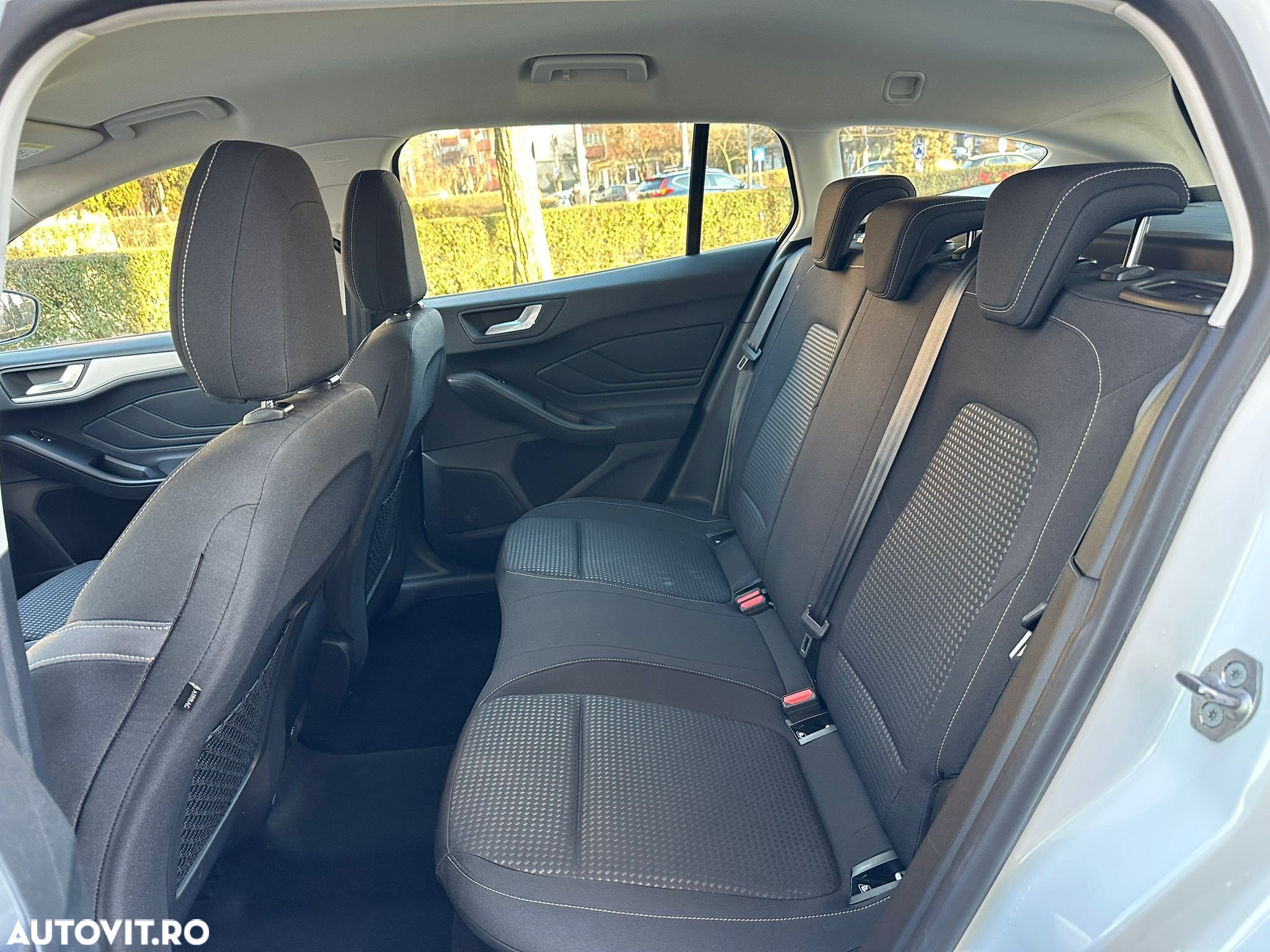 Ford Focus - 29