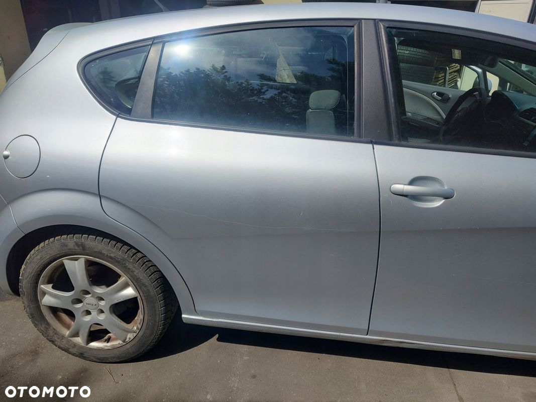 SEAT LEON II 5D PÓŁKA BAGAŻNIKA - 8