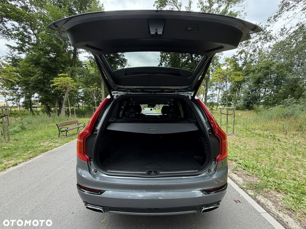 Volvo XC 90 - 24