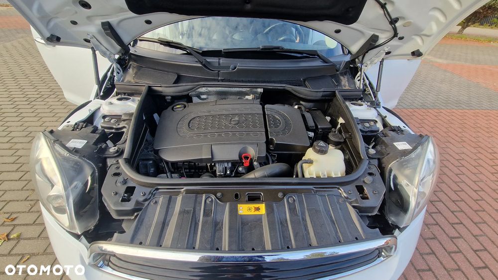 MINI Countryman One D - 24