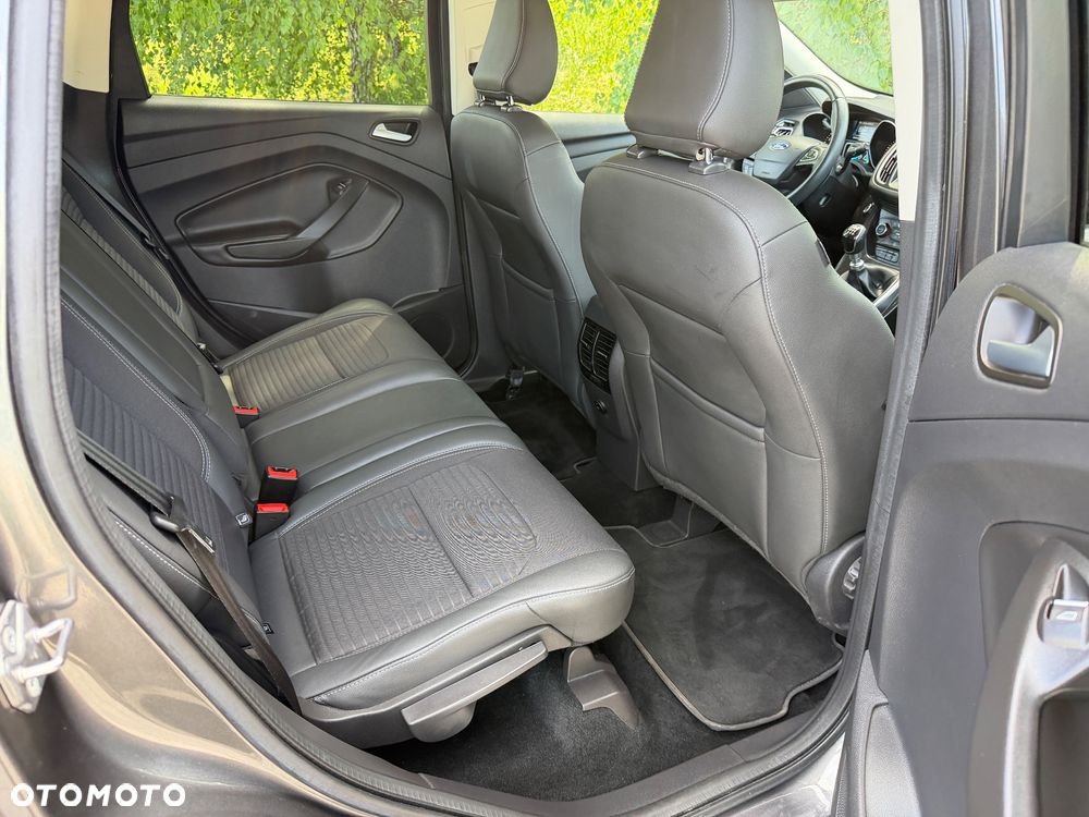 Ford Kuga 1.5 EcoBoost FWD Titanium ASS MMT6 - 9
