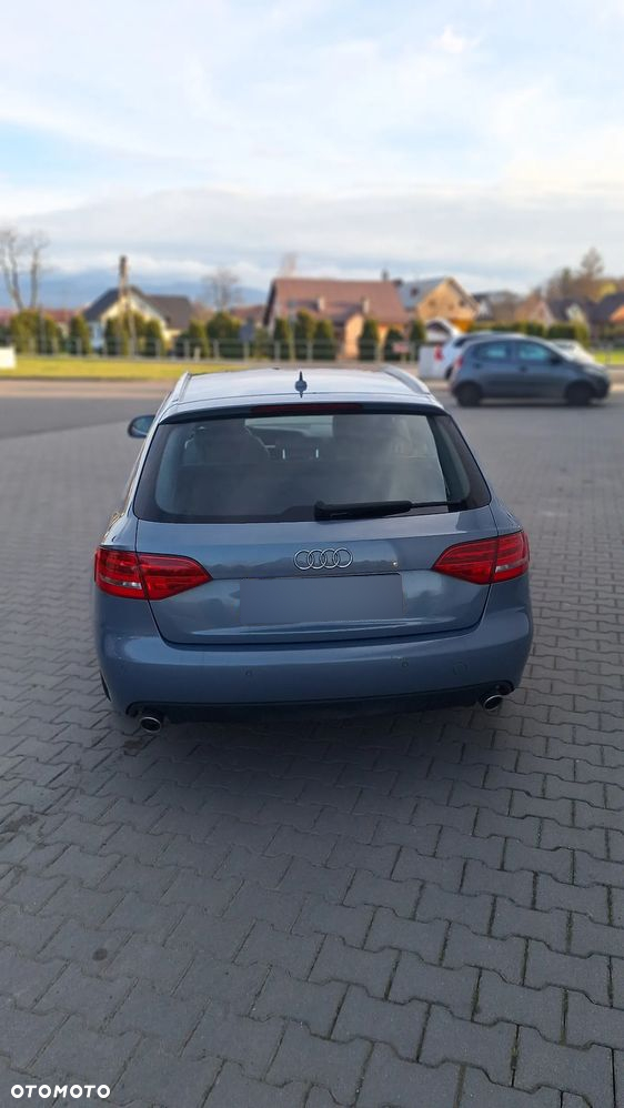 Audi A4 Avant 3.0 TDI DPF quattro Ambiente - 8