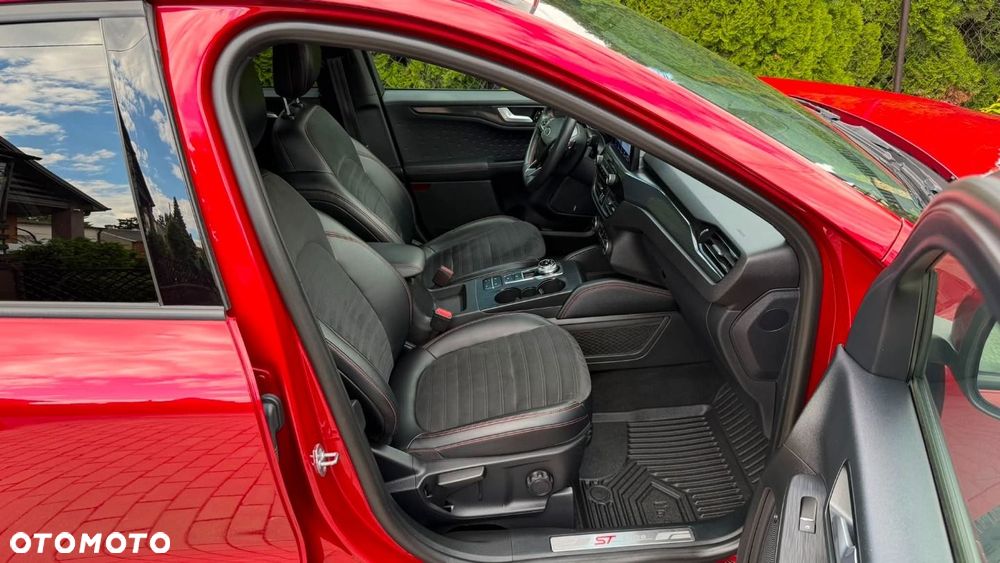 Ford Kuga 2.0 EcoBlue AWD ST-Line - 13