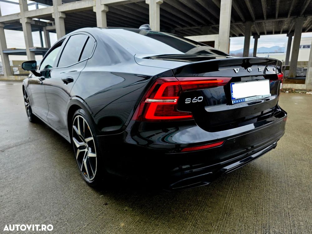 Volvo S60 T8 Recharge AWD Polestar Engineered - 4