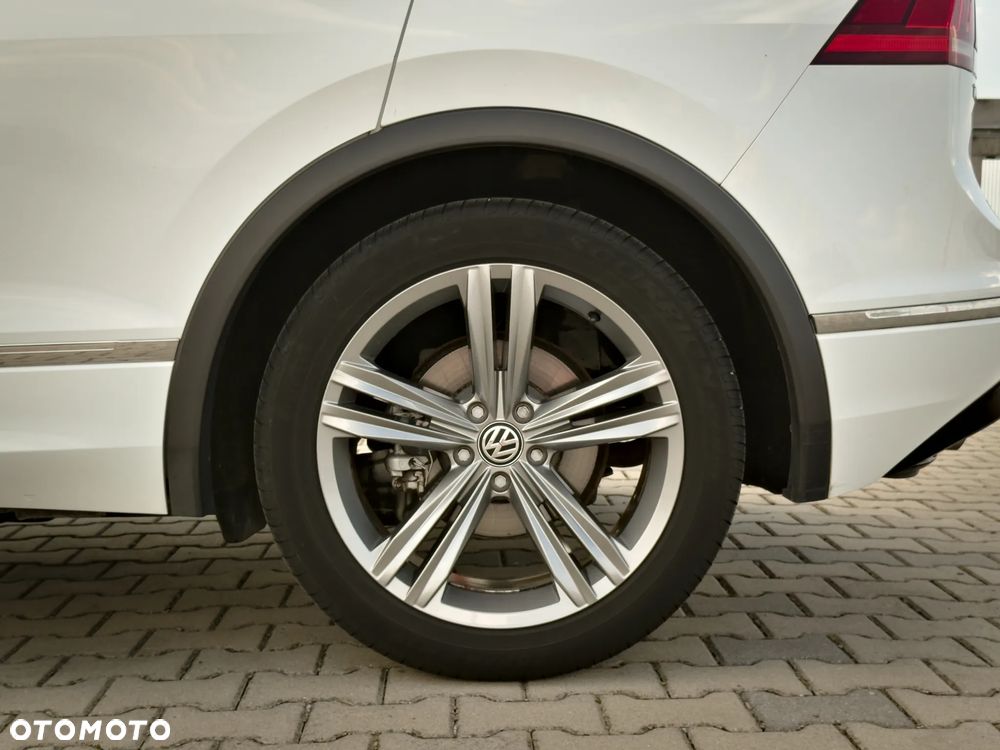 Volkswagen Tiguan 2.0 TDI SCR Comfortline - 15