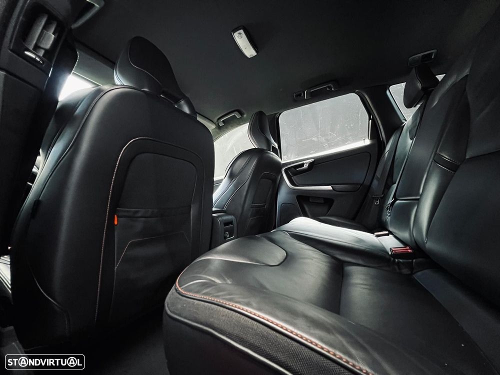 Volvo XC 60 2.0 D4 Volvo Ocean Race - 39