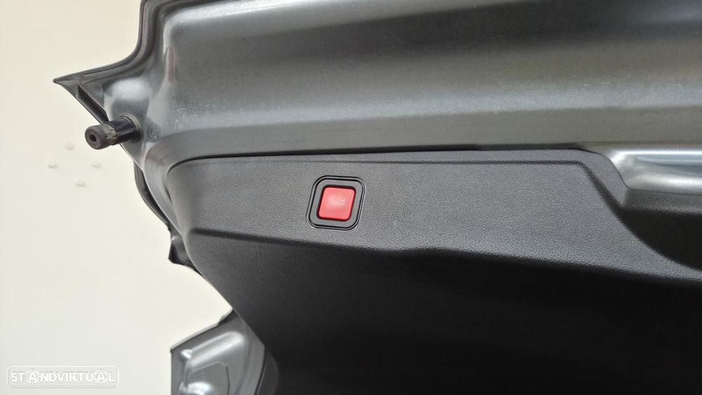 Jeep Avenger 54 kWh Summit - 20