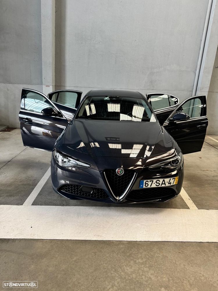Alfa Romeo Giulia 2.2 D Super AT8 - 22