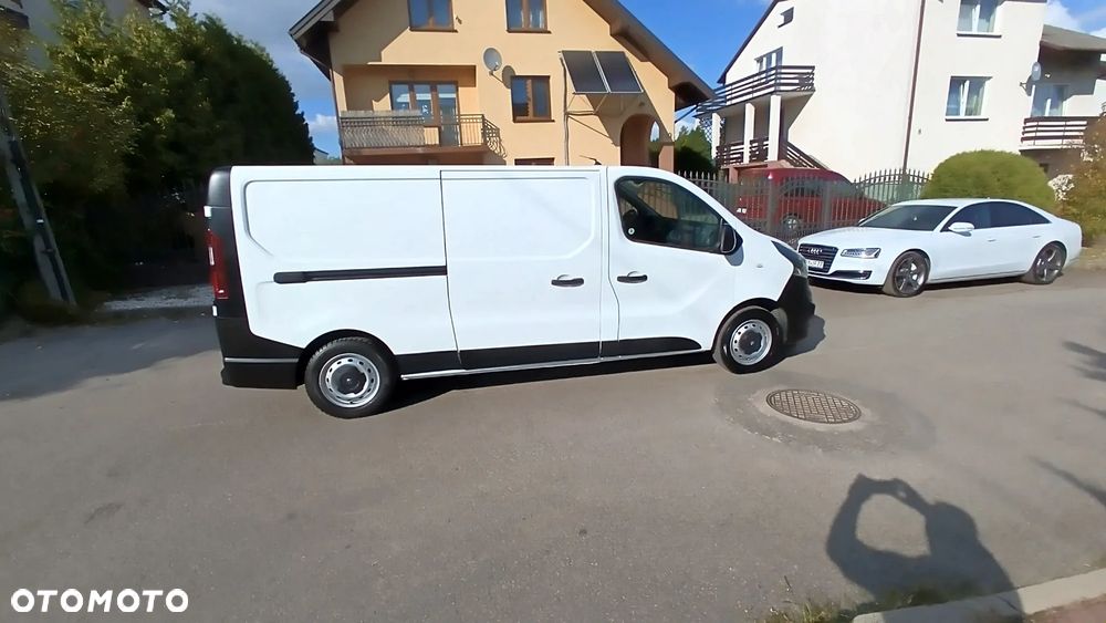 Opel Vivaro - 23