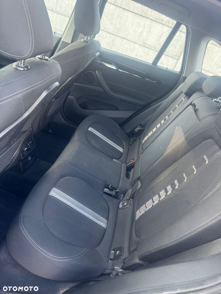 BMW X1 - 6