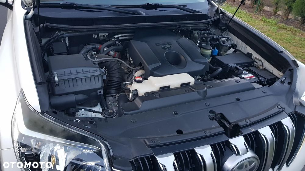 Toyota Land Cruiser 2.8 D-4D Automatik Executive - 39