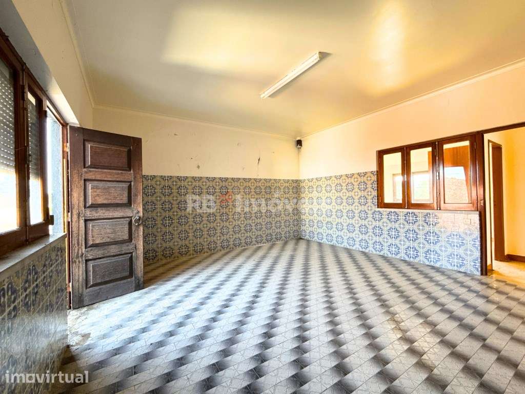 Moradia com terreno e furo - Grande imagem: 2/60