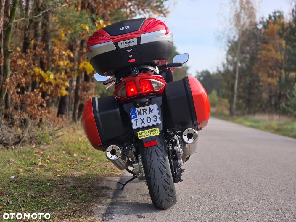 Yamaha FJR - 4