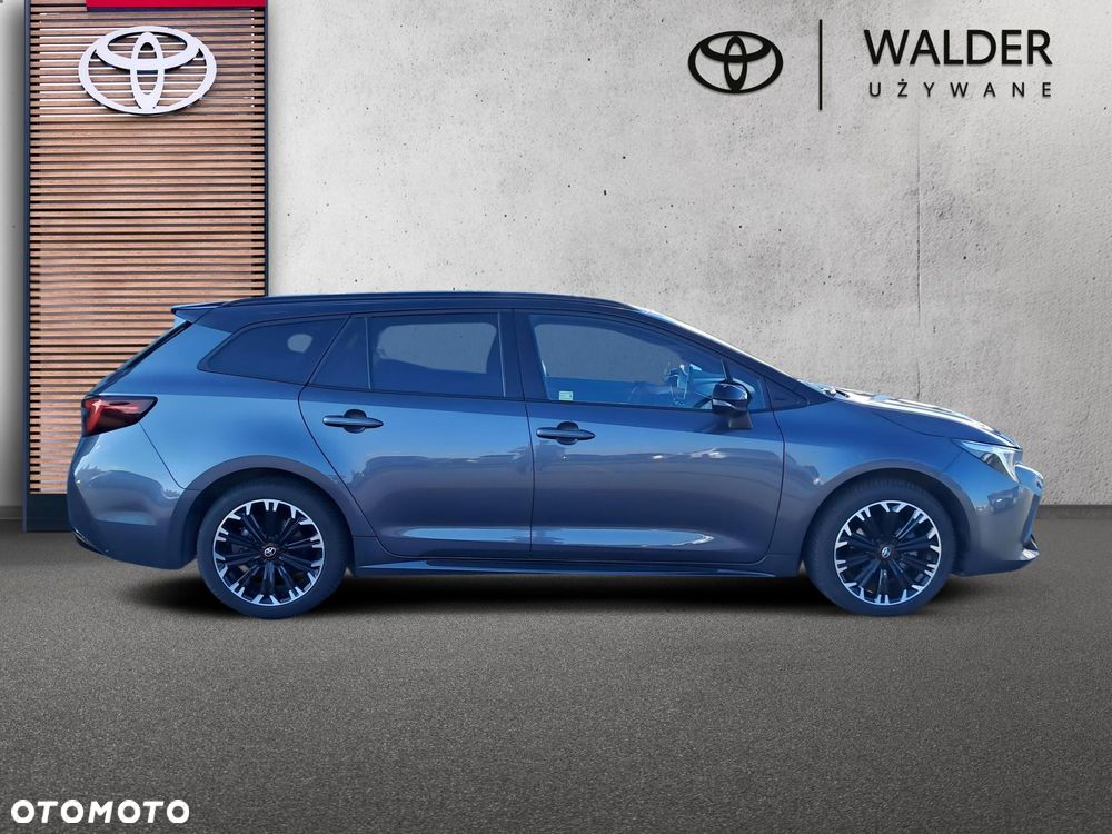 Toyota Corolla - 6