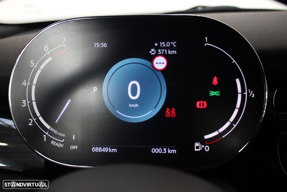 MINI Cabrio Cooper Auto - 15