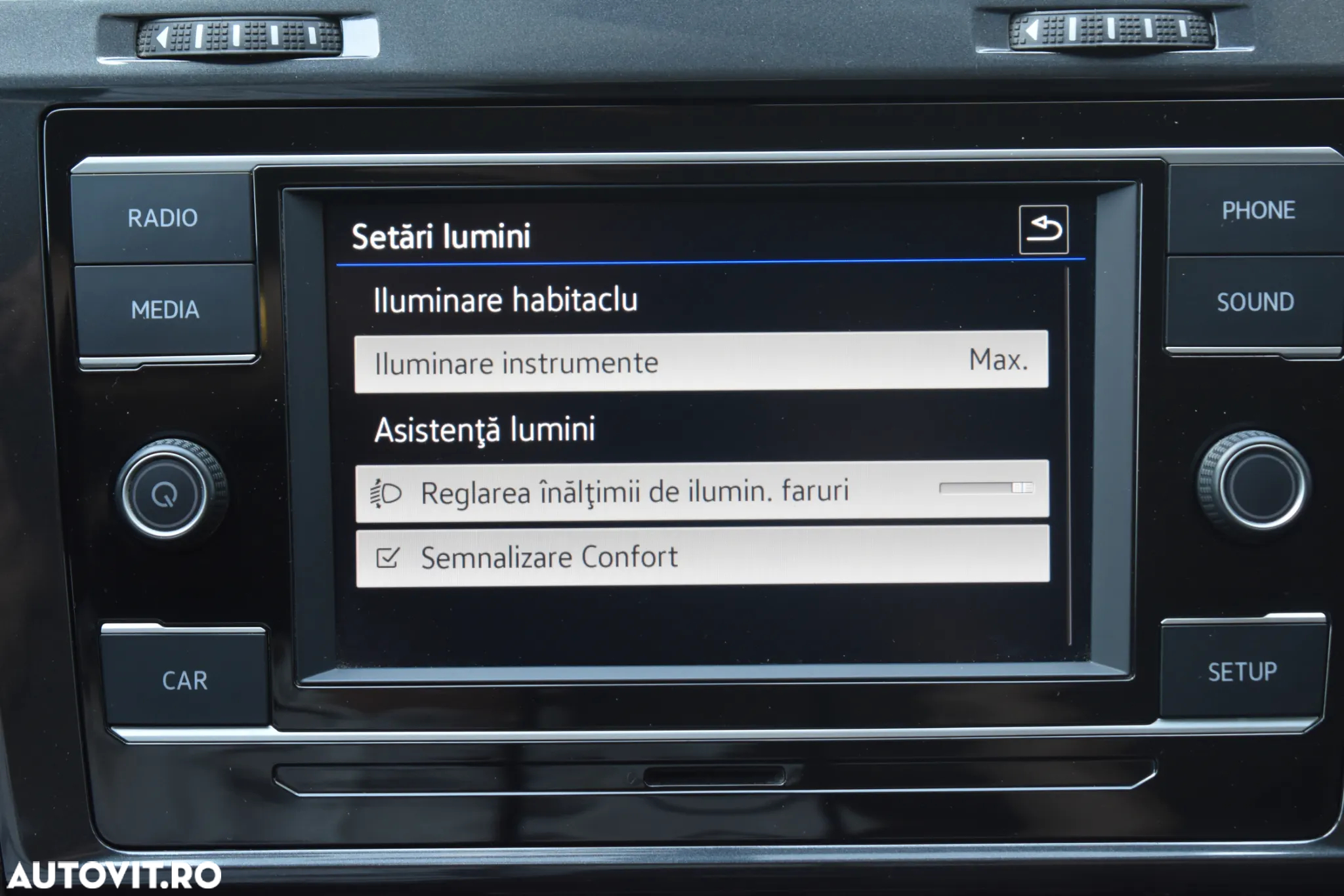 Volkswagen Golf 1.6 TDI Trendline - 19