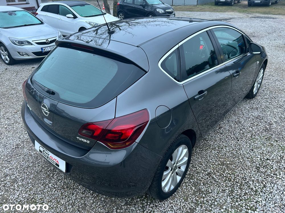 Opel Astra 1.4 Turbo Cosmo - 19