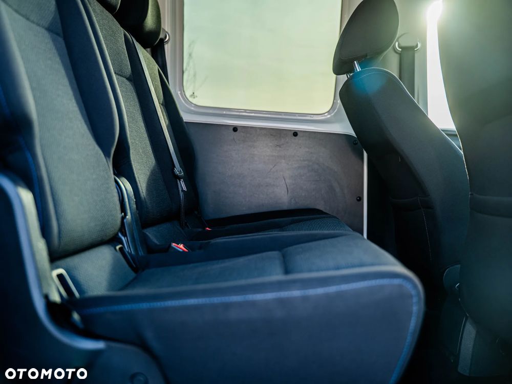 Volkswagen Caddy - 31