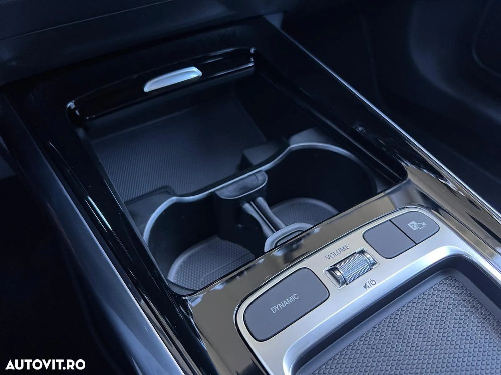 Mercedes-Benz GLA 180 MHEV Aut. - 13