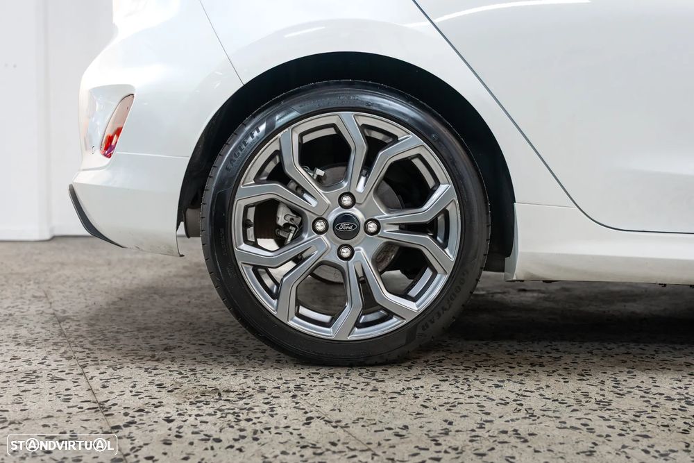 Ford Fiesta - 16