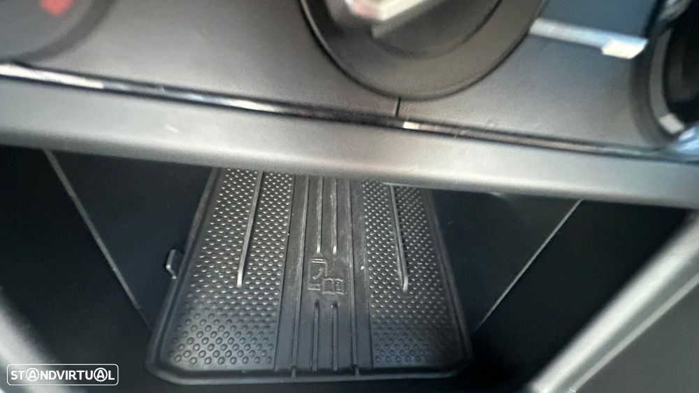 VW Polo 1.0 TSI Urban DSG - 21