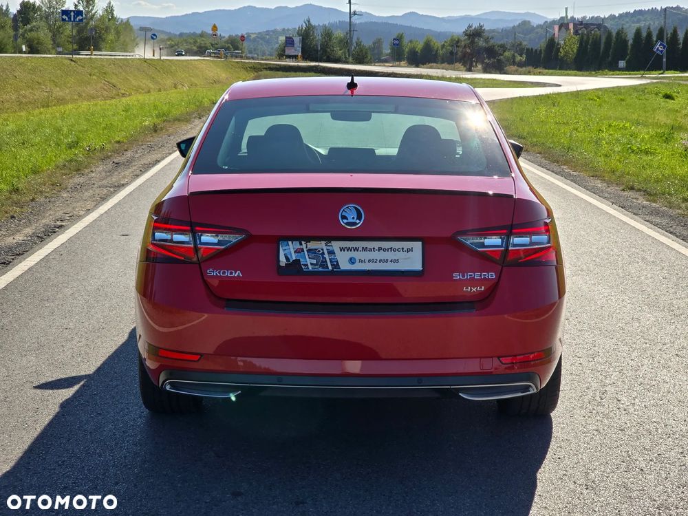 Skoda Superb 2.0 TDI 4x4 Sportline DSG - 8