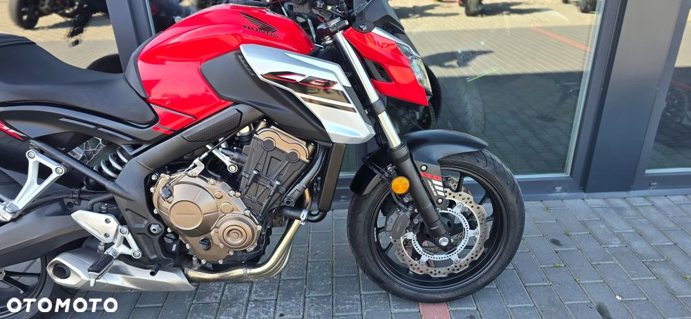 Honda CB - 26