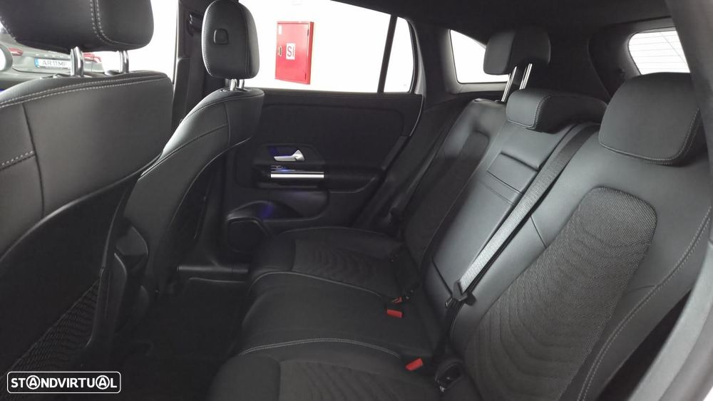 Mercedes-Benz EQA 250+ Progressive - 12