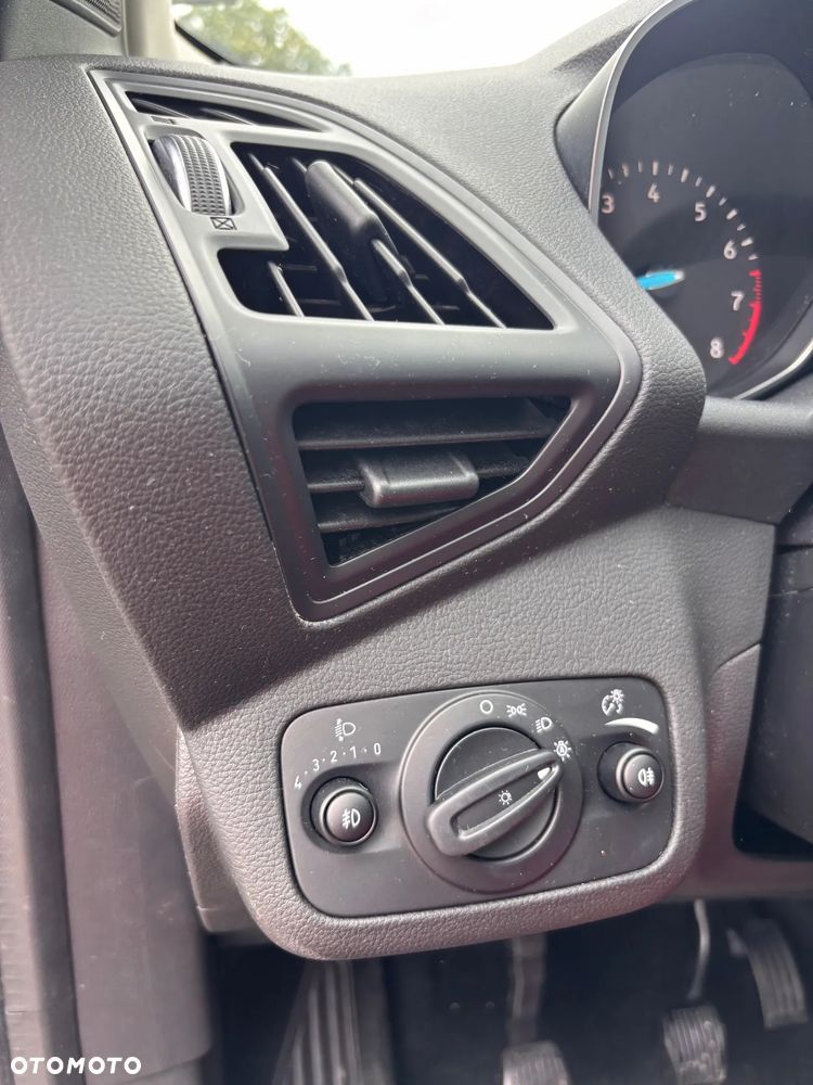 Ford Kuga 1.5 EcoBoost FWD Trend ASS - 29