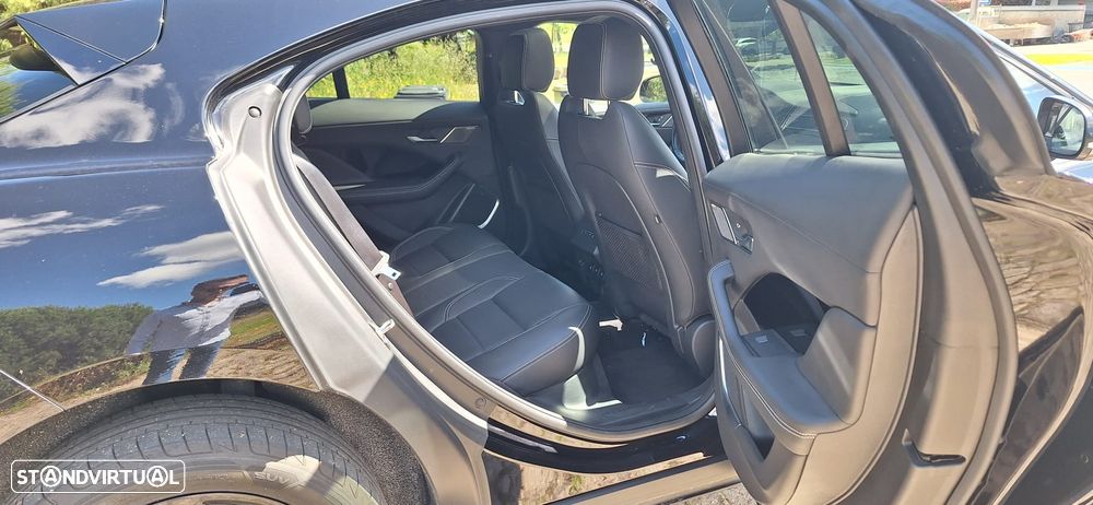 Jaguar I-Pace EV400 AWD R-DYNAMIC HSE - 11