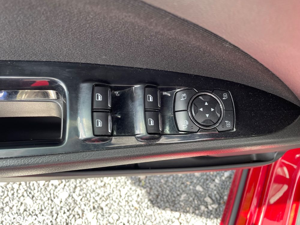 Ford Mondeo 2.0 TDCi Titanium PowerShift - 20