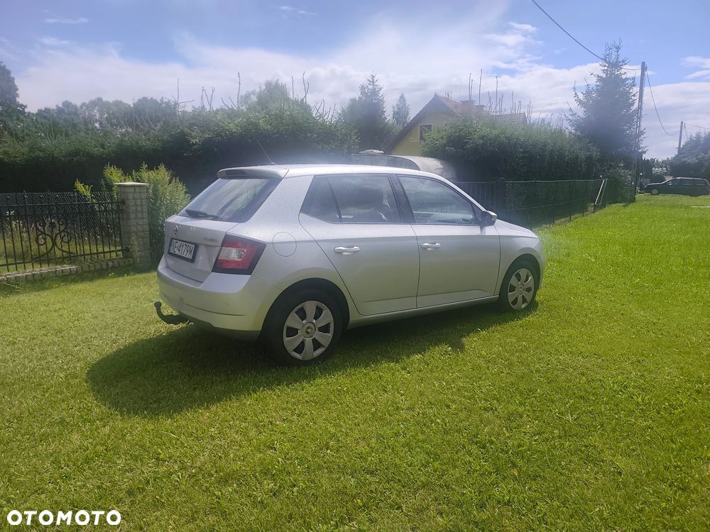 Skoda Fabia 1.2 TSI Drive DSG - 11