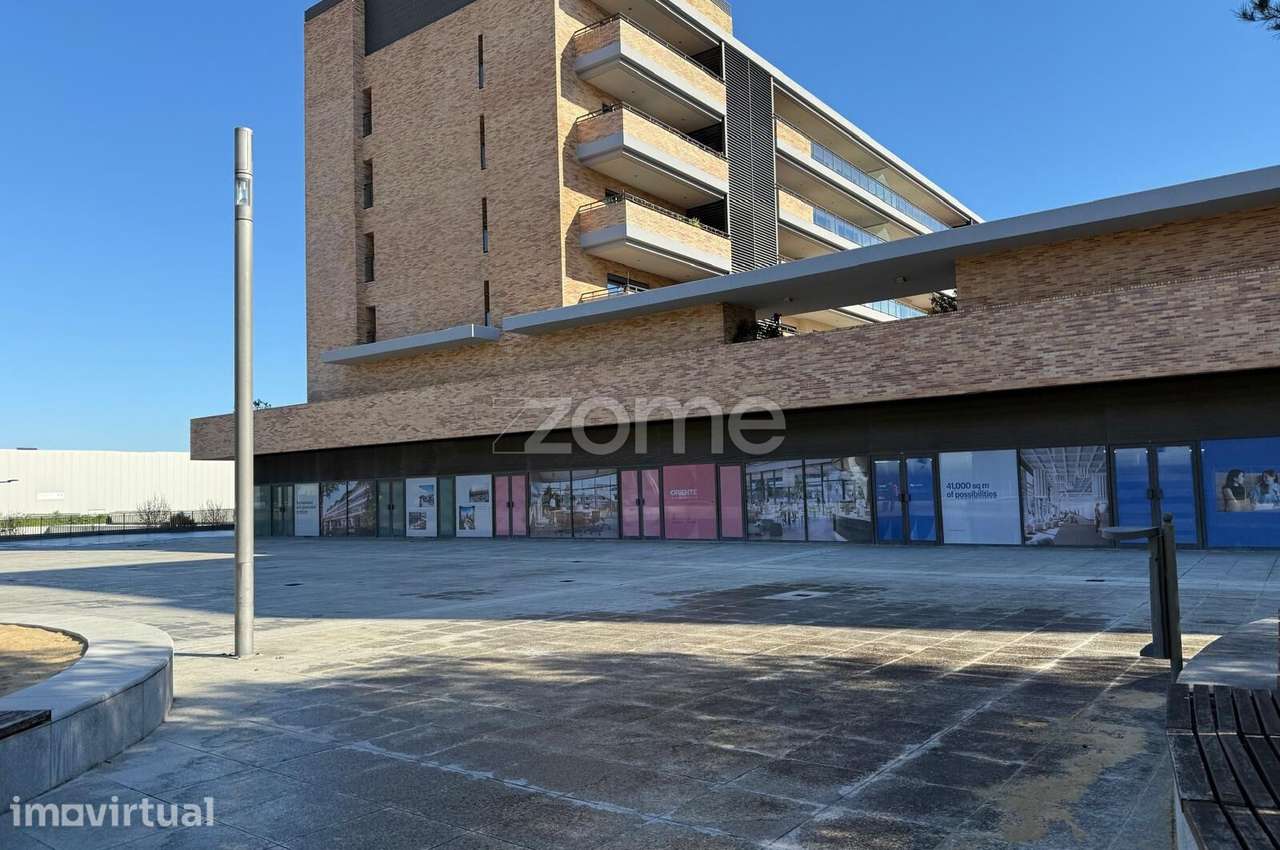 Loja de 180m2 com saída de fumos - Grande imagem: 3/12