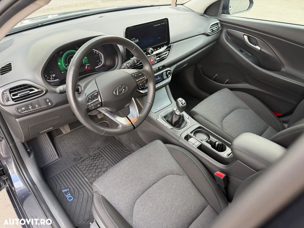 Hyundai i30 1.5 160CP MHEV 48V M/T Highway - 11