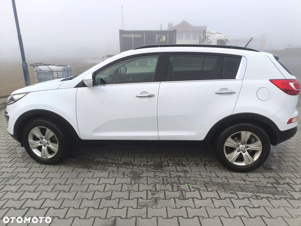 Kia Sportage 2013 photo 2