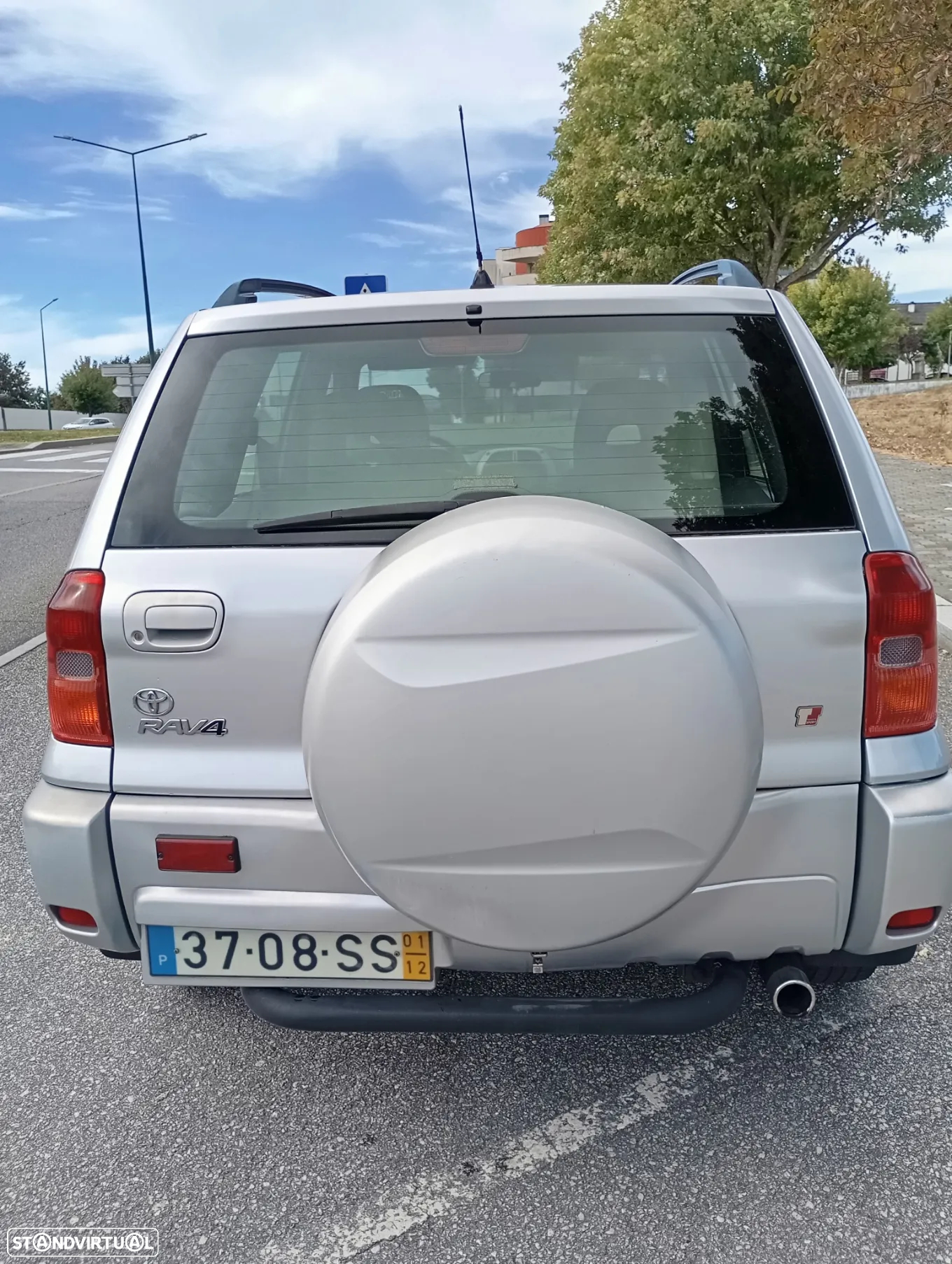 Toyota RAV4 - 3