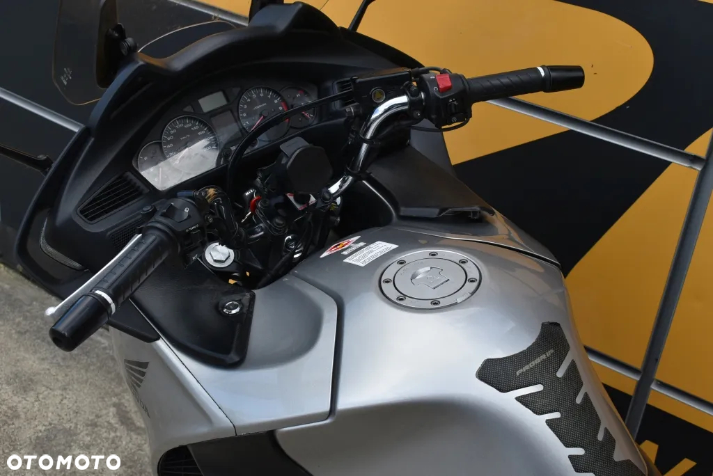 Honda Deauville - 11