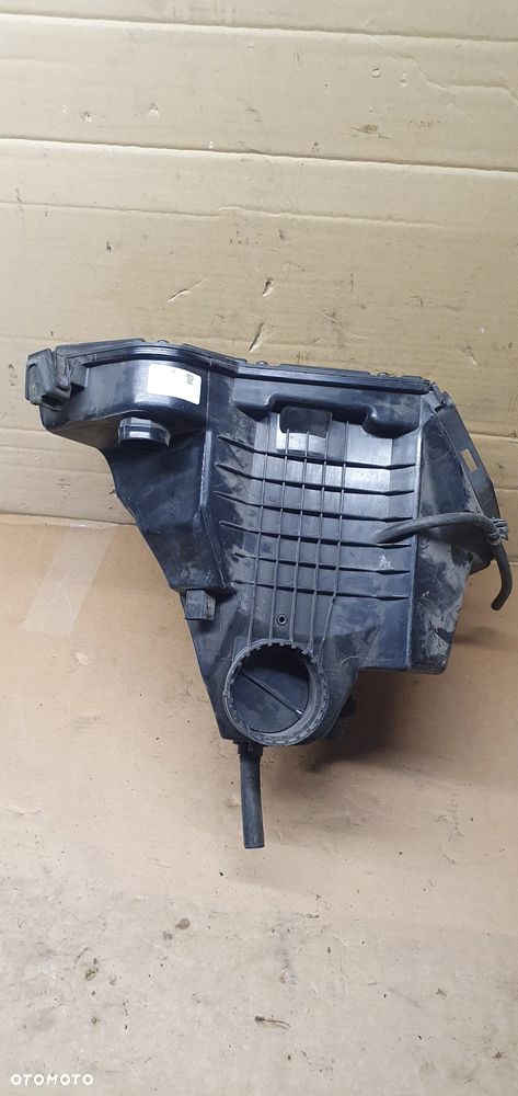 Obudowa filtra powietrza Audi A4 B8 8K0133837B 8K0133835B - 5