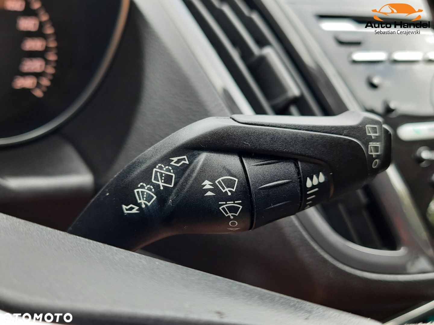 Ford Kuga - 22
