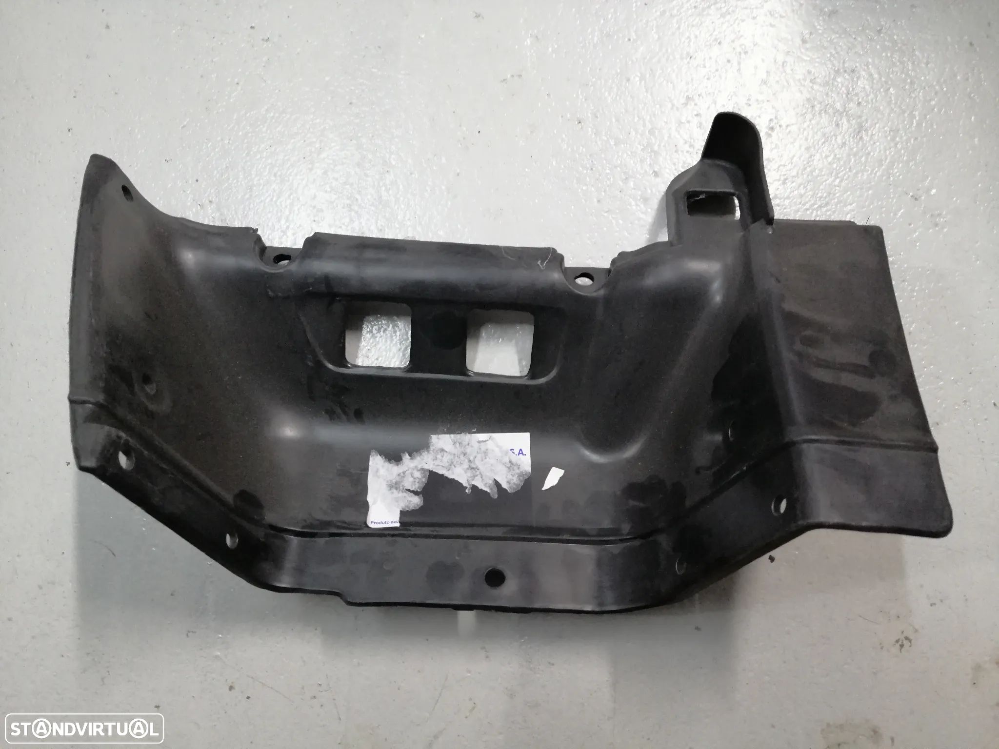 Estribo / Estribos pousa pé da Isuzu Nkr 1996 -- - 1