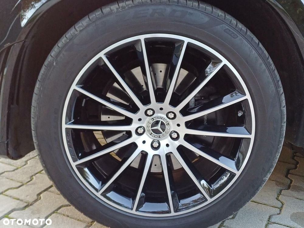 Mercedes-Benz GLE 300 d 4-Matic - 6