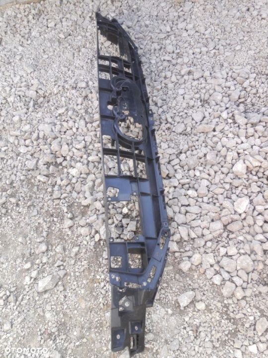 AUDI A6 C8 WZMOCNIENIE ATRAPY GRILL Numer katalogowy części 4K0807233A - 4