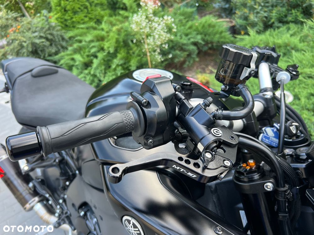 Yamaha MT - 10