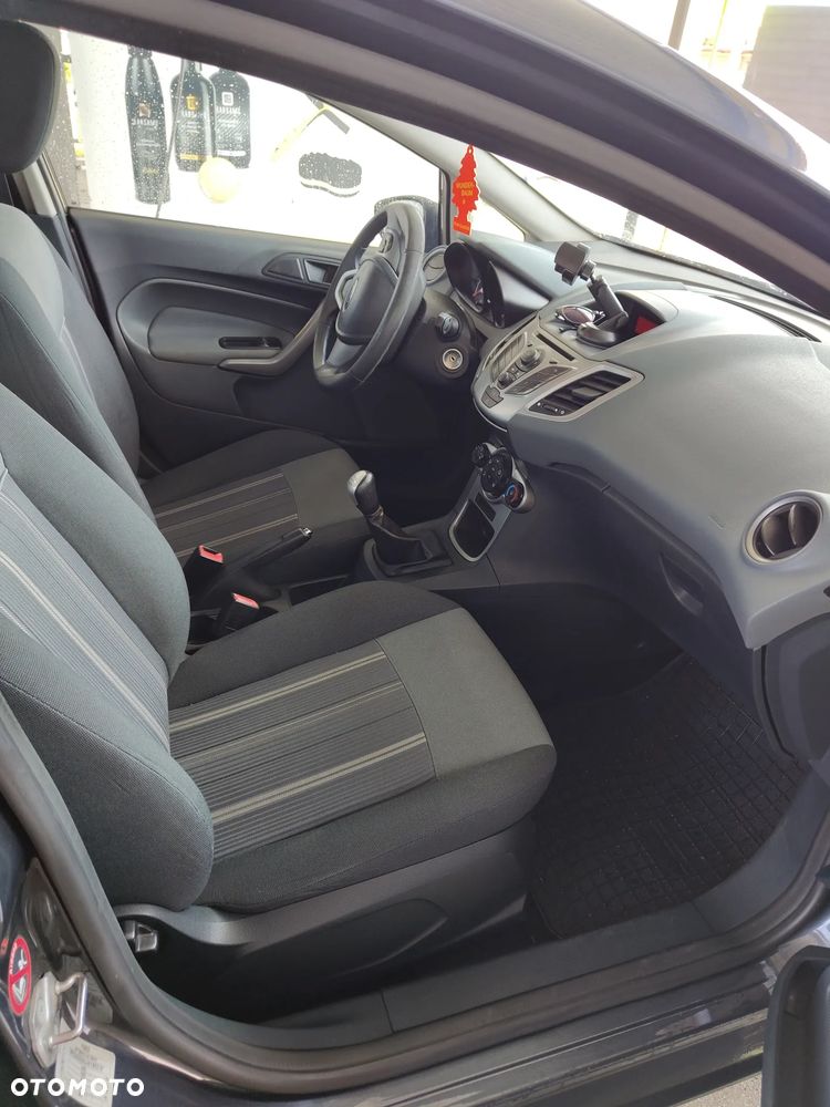Ford Fiesta 1.25 Trend EU5 - 8