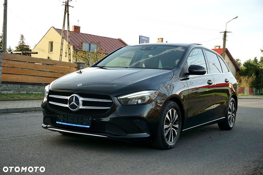 Mercedes-Benz Klasa B 180 d Editon 19 - 10