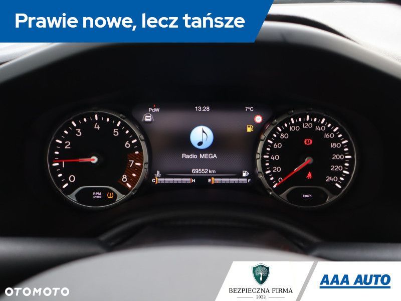 Jeep Renegade - 13
