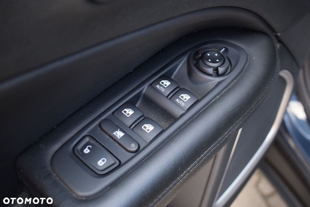 Jeep Compass 1.3 TMair Night Eagle FWD S&S - 26